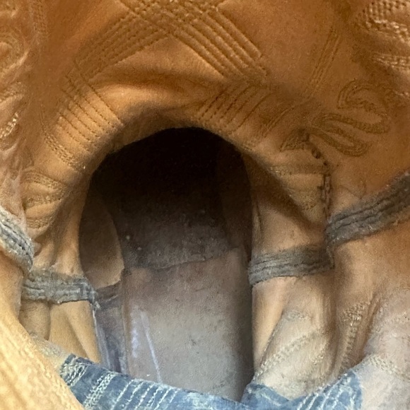 Vintage Tony Lama 8056 Western Cowboy Boots 7B Two Tone Leather USA Snip Toe - Picture 9 of 12